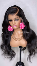 Load image into Gallery viewer, 22in Body Wave 13x6 HD Wig