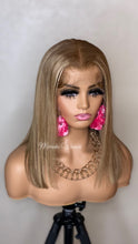 Load image into Gallery viewer, 14in Mix Blonde 13x6 HD WIG